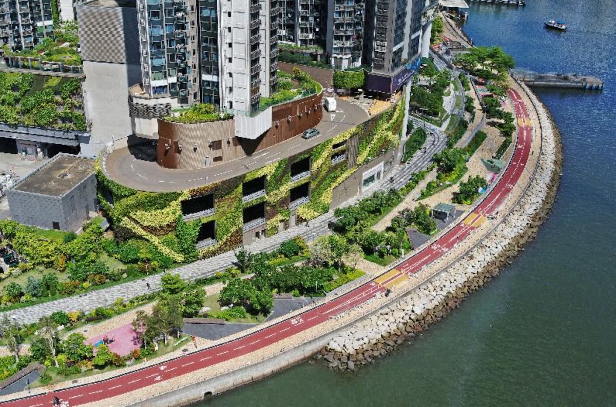 Tsuen Wan Waterfront Cycle Track Opens